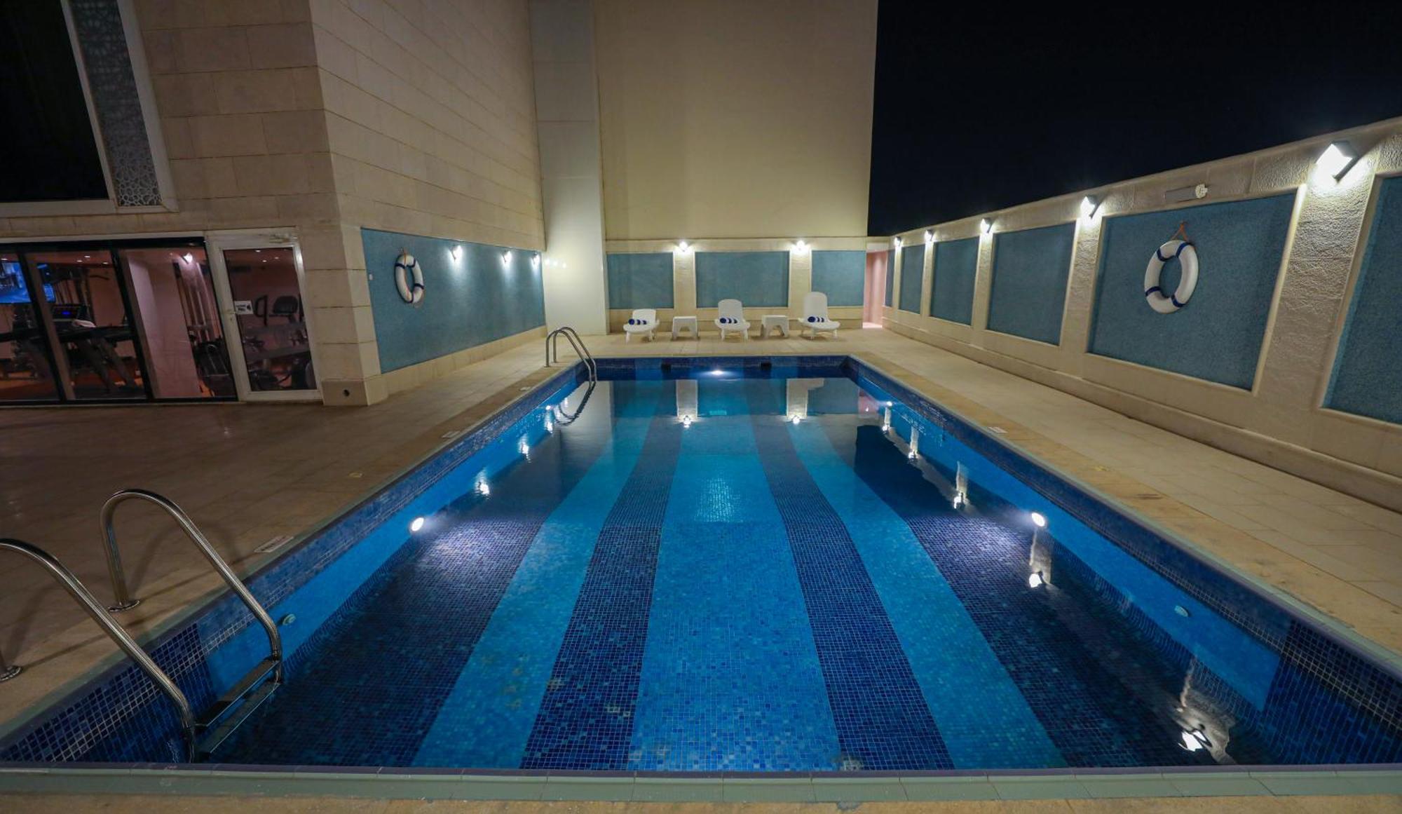 Cheerful Al Waha Unayzah Hotel อันนีซาฮ์ ภายนอก รูปภาพ